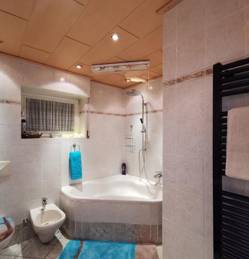 Ferienwohnung Schwallmann Wilnsdorf Bagian luar foto